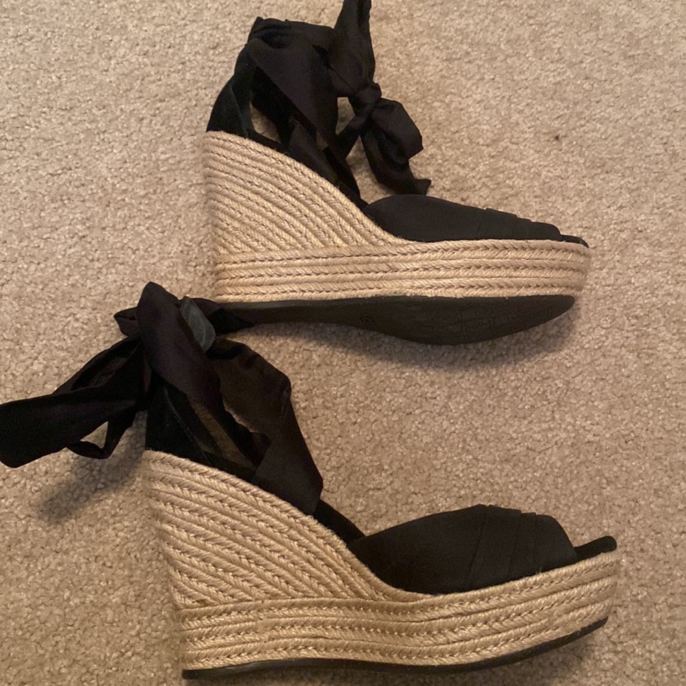 Ugg Lucianna Wedge - image 5